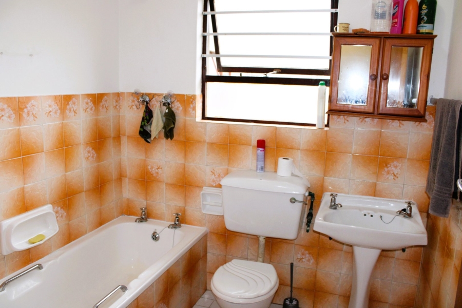 To Let 3 Bedroom Property for Rent in Gonubie Eastern Cape